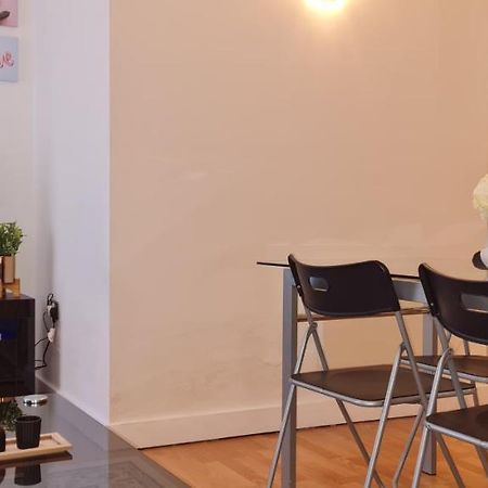 Exquisite One Bedroom Apartment In The Heart Of Sheffield City Centre Kültér fotó